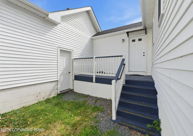 Photo 32 of Sale Pending at 428 Shook Ave, Stroudsburg, PA 18360 | MLS# PM-142183 | Listing updated on 2026-08-25