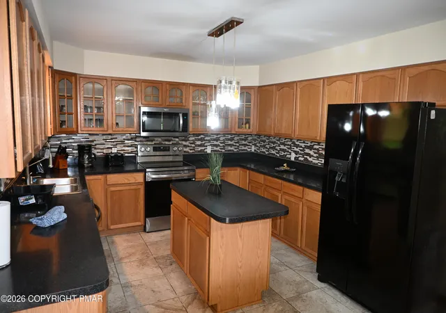 Photo 3 of Single family home for sale at 132 Crystal Dr, Long Pond, PA 18334 | MLS# PM-142493 | Listing updated on 2026-08-18