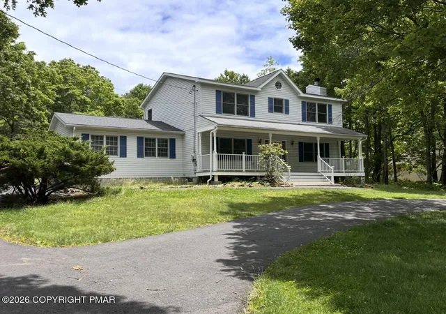 Homes for sale in Blakeslee, PA | 2536 Yellowstone Dr, Blakeslee, PA 18610 | MLS# PM-142264