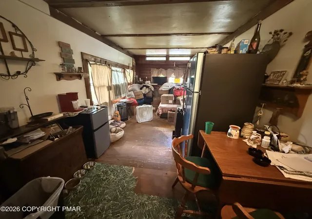 Photo 5 of Manufactured home for sale at 8 East Dr, Gouldsboro, PA 18424 | MLS# PM-142198 | Listing updated on 2026-07-16
