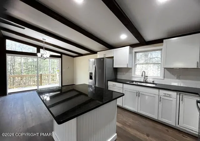 Homes for sale in Tobyhanna, PA | 1187 Carriage Ln, Tobyhanna, PA 18466 | MLS# PM-142243