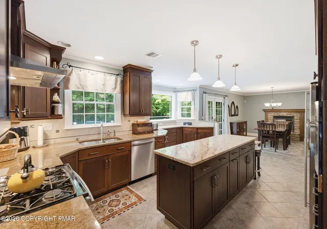 Homes for sale in Saylorsburg, PA | 3 Theresa Ln, Saylorsburg, PA 18353 | MLS# PM-142299