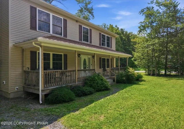 Photo 4 of Single family home for sale at 7205 Wigwam Way, Tobyhanna, PA 18466 | MLS# PM-142353 | Listing updated on 2026-08-30