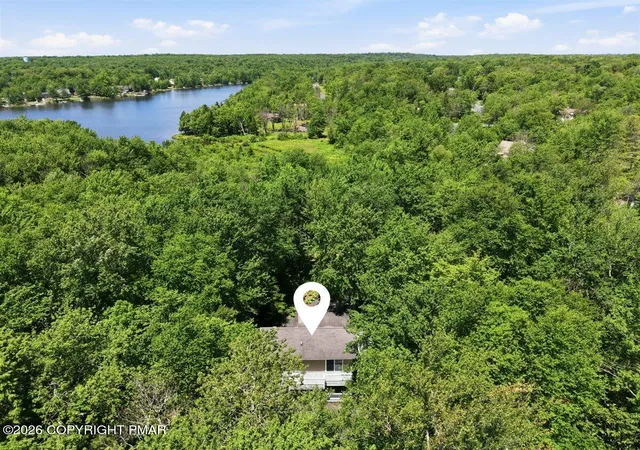 Photo 3 of Single family home for sale at 4172 Brook Ct, Tobyhanna, PA 18466 | MLS# PM-142437 | Listing updated on 2026-09-07