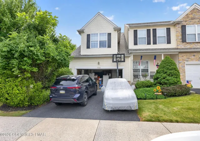 Townhouse for sale at 142 Willow Dr, Easton, PA 18045 | MLS# PM-142648