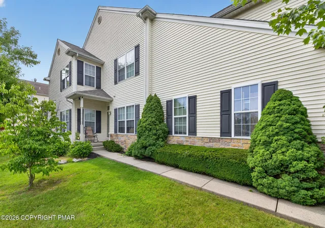 Photo 1 of Townhouse for sale at 142 Willow Dr, Easton, PA 18045 | MLS# PM-142648 | Listing updated on 2026-06-30