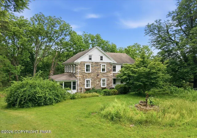 Homes for sale in Lehighton, PA | 659 Mahoning Dr W, Lehighton, PA 18235 | MLS# PM-142272