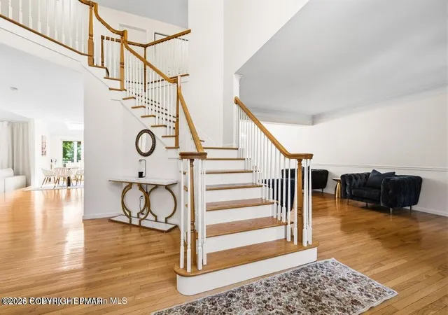 Photo 3 of Single family home for sale at 562 Country Clb Rd, Easton, PA 18045 | MLS# PM-142271 | Listing updated on 2026-09-23