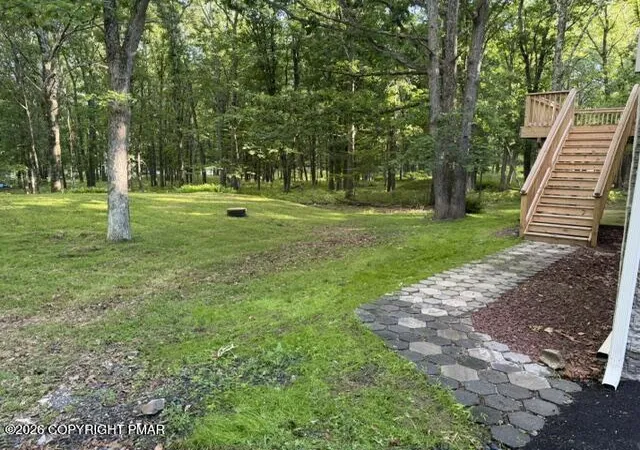 Homes for sale in Effort, PA | 244 Upper Ridge Dr, Effort, PA 18330 | MLS# PM-142288