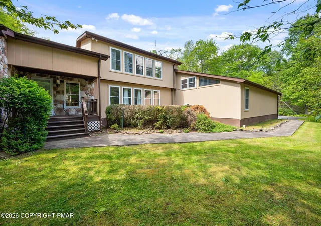 Homes for sale in Gouldsboro, PA | 58 Bender Rd, Gouldsboro, PA 18424 | MLS# PM-142343