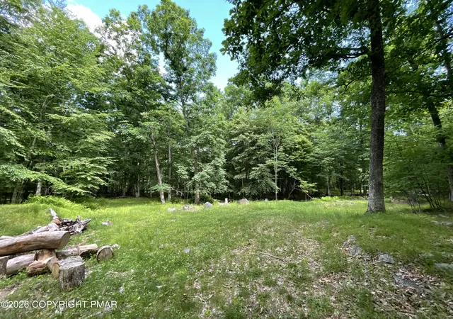 Homes for sale in Cresco, PA | 252 Mud Run Rd, Cresco, PA 18326 | MLS# PM-142347