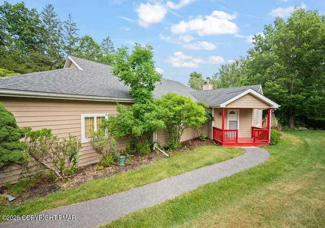 3rd image of 2241&2243 Meadow Sage Ct, East Stroudsburg, PA 18301 | MLS# PM-142368