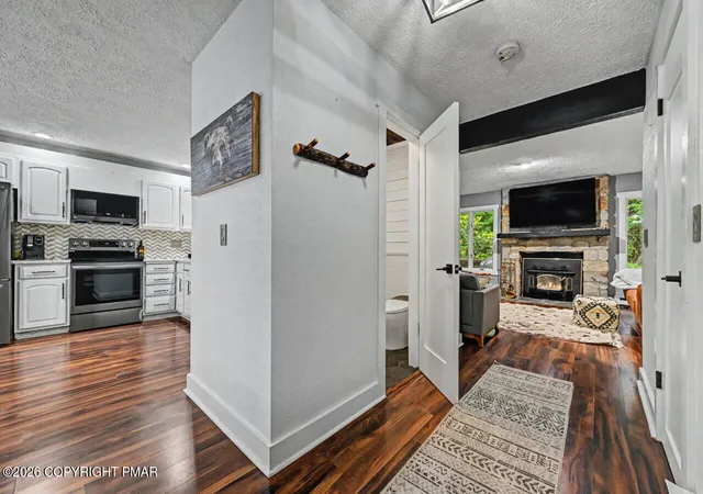 Homes for sale in Pocono Pines, PA | 1015 Crestwoods Dr, Pocono Pines, PA 18350 | MLS# PM-142587