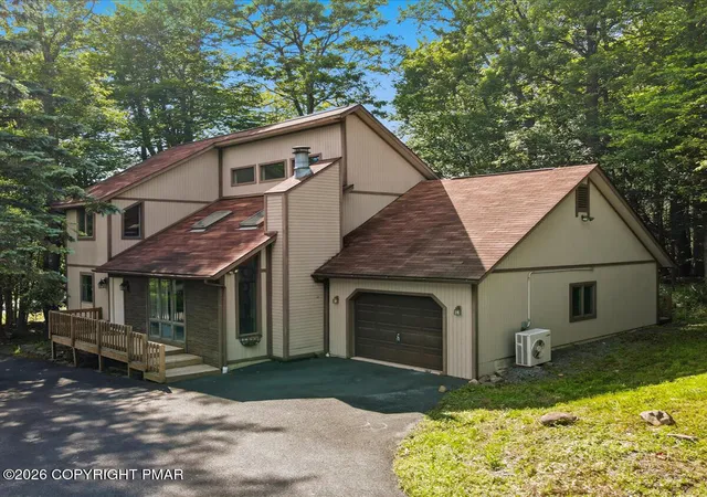 1st image of 621 Glen Circle Dr, Tobyhanna, PA 18466 | MLS# PM-142384