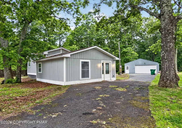 Photo 1 of Single family home for sale at 229 Pocono Blvd, Bushkill, PA 18324 | MLS# PM-142488 | Listing updated on 2026-06-28
