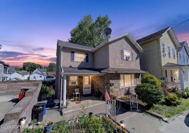 Homes for sale in Scranton, PA | 212 N Bromley Ave, Scranton, PA 18504 | MLS# PM-142389