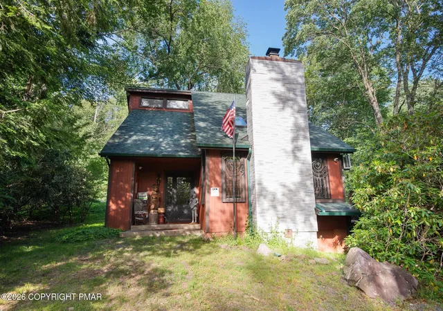 Homes for sale in Pocono Pines, PA | 328 Miller Dr, Pocono Pines, PA 18350 | MLS# PM-142401