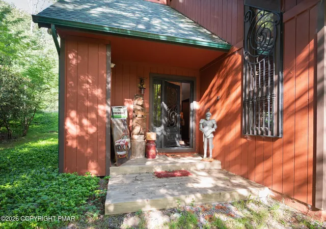 Homes for sale in Pocono Pines, PA | 328 Miller Dr, Pocono Pines, PA 18350 | MLS# PM-142401
