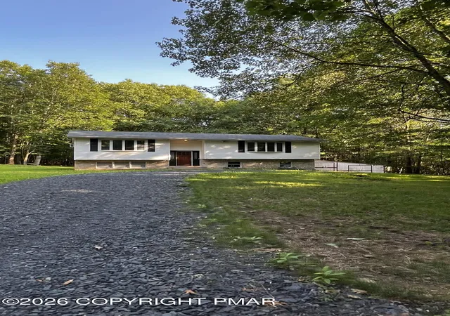 Photo 2 of Sale Pending at 265 Sundance Rd, Effort, PA 18330 | MLS# PM-142400 | Listing updated on 2026-08-22