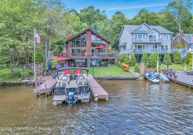 Homes for sale in Lake Harmony, PA | 15 Labarre Dr, Lake Harmony, PA 18624 | MLS# PM-142580