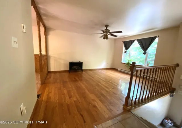 Homes for sale in Effort, PA | 2457 Nelson Dr, Effort, PA 18330 | MLS# PM-143013
