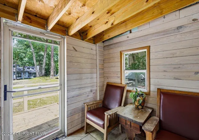 Homes for sale in Bushkill, PA | 133 Oxford St, Bushkill, PA 18324 | MLS# PM-142417