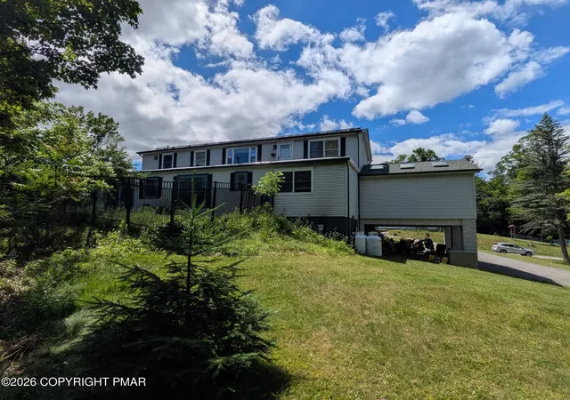 Homes for sale in Cresco, PA | 926 Route 390, Cresco, PA 18326 | MLS# PM-142489