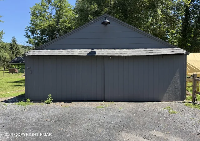 Homes for sale in East Stroudsburg, PA | 1878 Paradise Trl, East Stroudsburg, PA 18301 | MLS# PM-142915