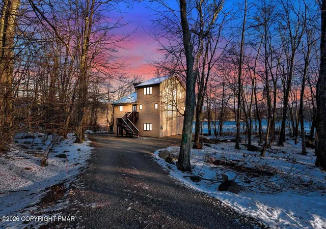 Homes for sale in Gouldsboro, PA | 9 Birch Point Rd, Gouldsboro, PA 18424 | MLS# PM-142435