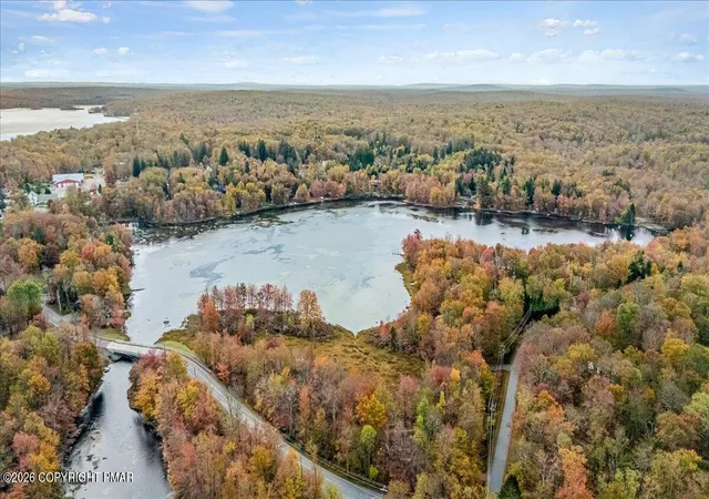 Homes for sale in Gouldsboro, PA | 9 Birch Point Rd, Gouldsboro, PA 18424 | MLS# PM-142435
