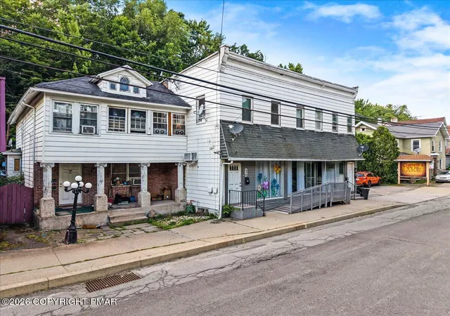 Homes for sale in Archbald, PA | 480 N Main St, Archbald, PA 18403 | MLS# PM-142472