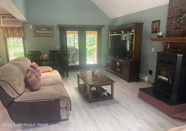 Homes for sale in Gouldsboro, PA | 1007 Cayuga Dr, Gouldsboro, PA 18424 | MLS# PM-142441