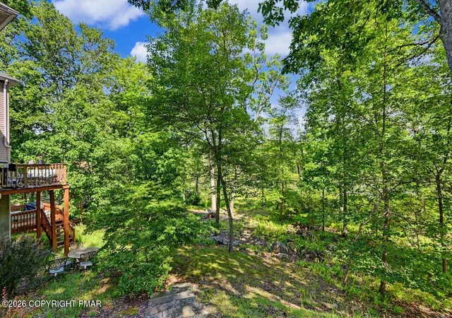 Homes for sale in Tamiment, PA | 121 Brandyshire Dr, Tamiment, PA 18371 | MLS# PM-142445