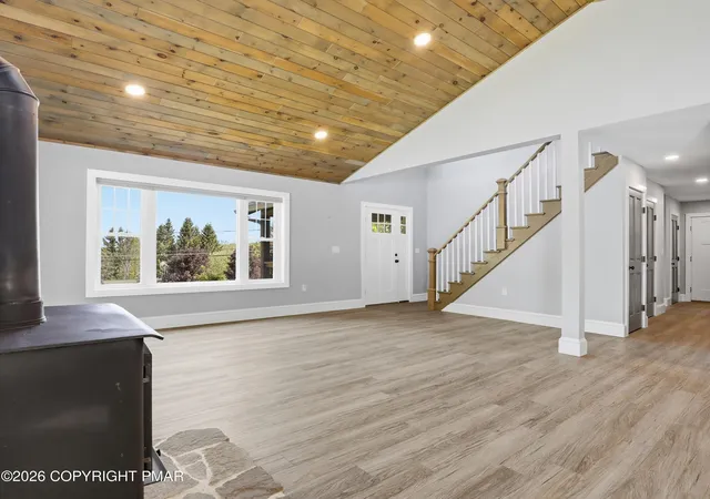 5th image of 300 Gumbletown Rd, Paupack, PA 18451 | MLS# PM-142778
