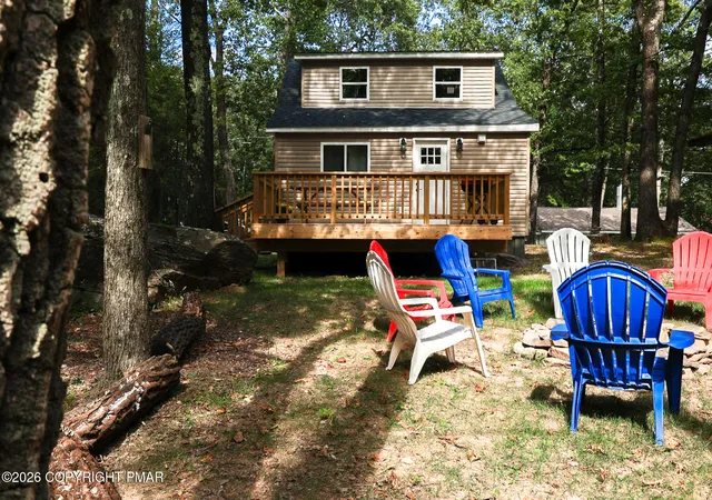 Homes for sale in Hawley, PA | 46 East Rd, Hawley, PA 18428 | MLS# PM-142545
