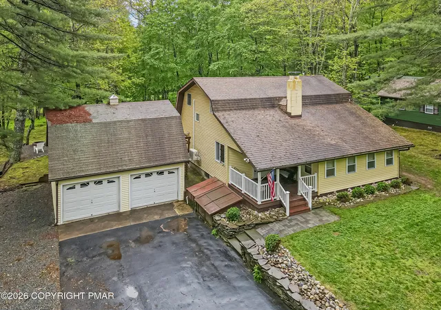 Homes for sale in Tafton, PA | 121 First Tafton Rd, Tafton, PA 18464 | MLS# PM-142547