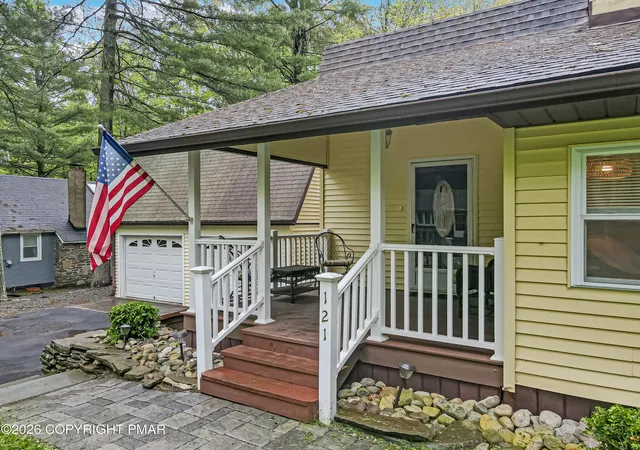 Homes for sale in Tafton, PA | 121 First Tafton Rd, Tafton, PA 18464 | MLS# PM-142547