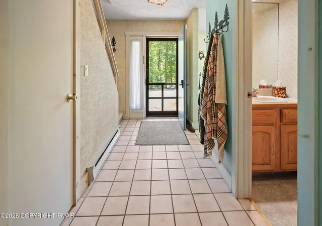 Homes for sale in Pocono Pines, PA | 525 Rondaxe Ln, Pocono Pines, PA 18350 | MLS# PM-142861