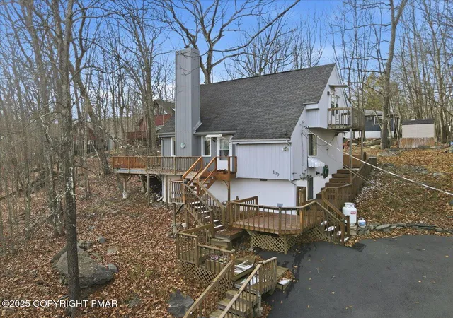 Photo 4 of Single family home for sale at 109 Saunders Dr, Bushkill, PA 18324 | MLS# PM-142519 | Listing updated on 2026-08-02