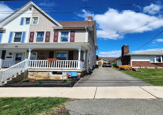 Photo 1 of Single family home for sale at 14 W 10th Street, Jim Thorpe, PA 18229 | MLS# PM-143185 | Listing updated on 2026-08-14