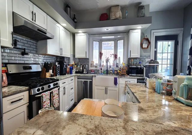 Photo 2 of Single family home for sale at 14 W 10th Street, Jim Thorpe, PA 18229 | MLS# PM-143185 | Listing updated on 2026-08-14