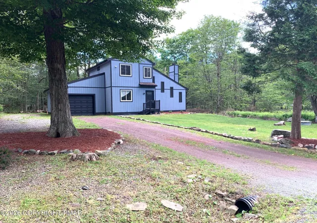 Photo 3 of Single family home for sale at 9554 Jasmine Dr, Tobyhanna, PA 18466 | MLS# PM-142498 | Listing updated on 2026-09-05