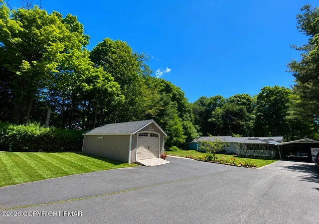 Photo 5 of Sale Pending at 258 S Turnpike Rd, Newfoundland, PA 18445 | MLS# PM-142500 | Listing updated on 2026-09-02