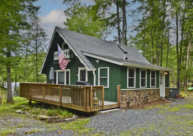 Photo 1 of Single family home for sale at 135 Netcong Cir, Pocono Lake, PA 18347 | MLS# PM-143731 | Listing updated on 2026-08-07