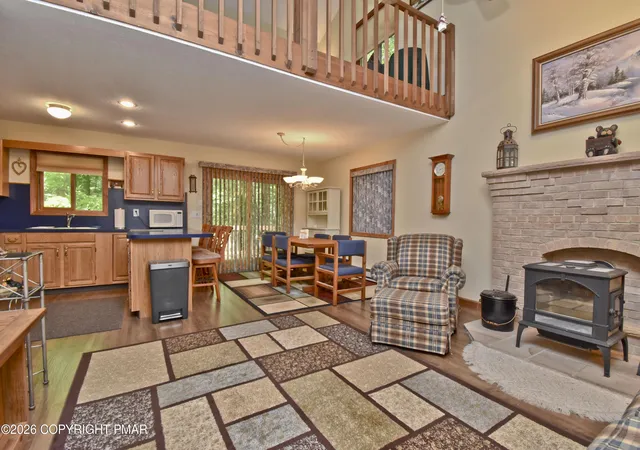 Photo 5 of Single family home for sale at 2217 Longview Dr, Bushkill, PA 18324 | MLS# PM-142867 | Listing updated on 2026-07-27