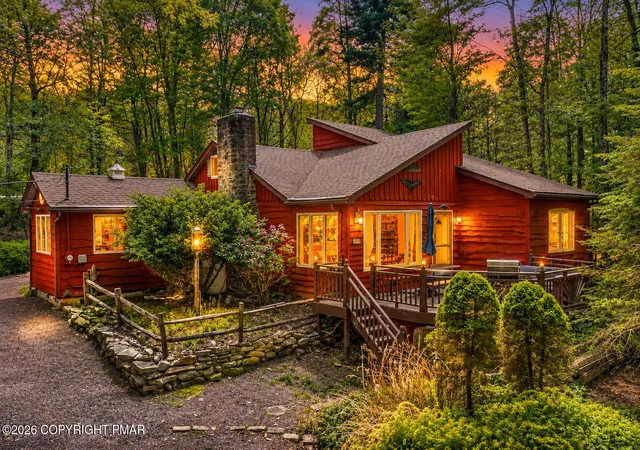 Homes for sale in Lake Harmony, PA | 59 Red Oak Rd, Lake Harmony, PA 18624 | MLS# PM-142582