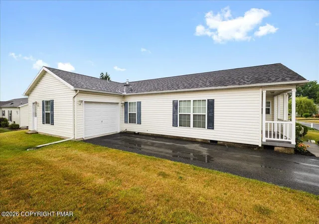 Photo 4 of Sale Pending at 787 Biltmore Ave, Easton, PA 18040 | MLS# PM-142628 | Listing updated on 2026-09-15