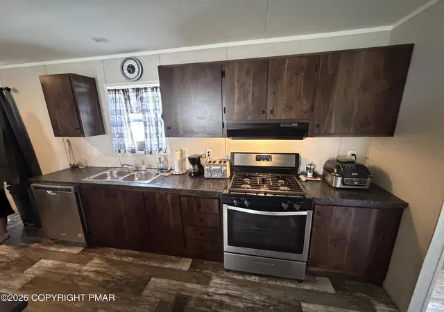Homes for sale in East Stroudsburg, PA | 342 Upper Pmhe South Dr, East Stroudsburg, PA 18302 | MLS# PM-142560