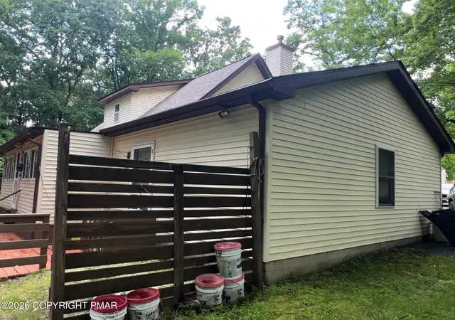 Photo 2 of Single family home for sale at 113 Bailey Dr, Bushkill, PA 18324 | MLS# PM-142606 | Listing updated on 2026-08-30