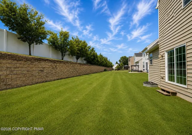Photo 4 of Sale Pending at 973 Spring White Dr, Breinigsville, PA 18031 | MLS# PM-142600 | Listing updated on 2026-08-30